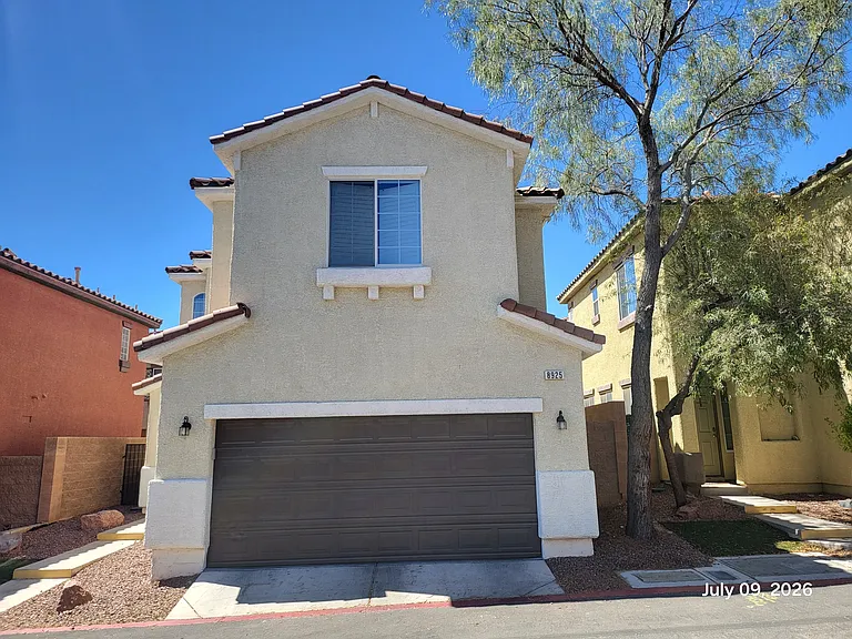 8925 Rosewood Meadows Ct — Photo 16