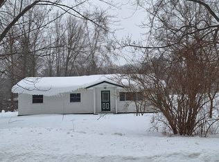 19348 Maple St, Lake Ann, MI 49650