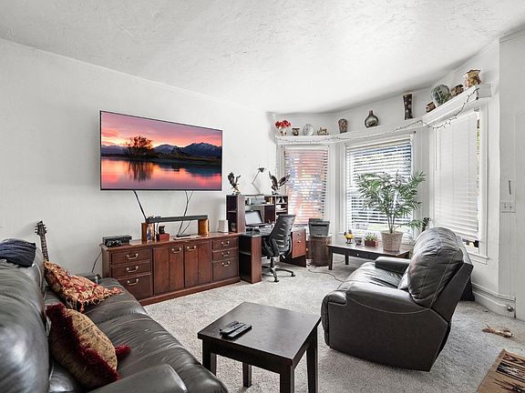 3rd image of 473 - 483 Sonoma Avenue