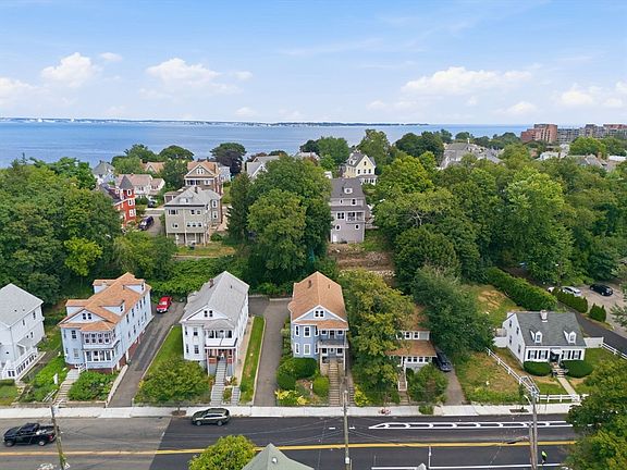 2nd image of 283 Revere St #2