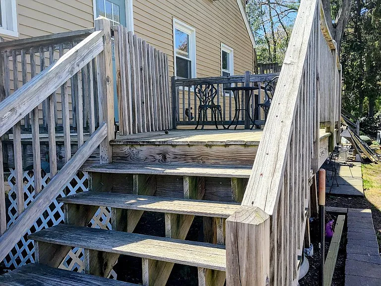 Deck off the kitchen