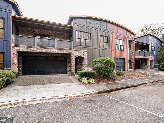 2nd image of 118 Ruth Dr Unit 130