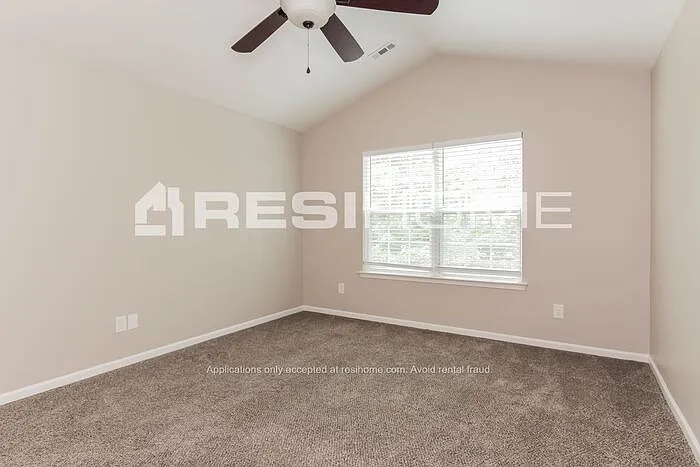 5612 Idlewild Rd — Photo 11