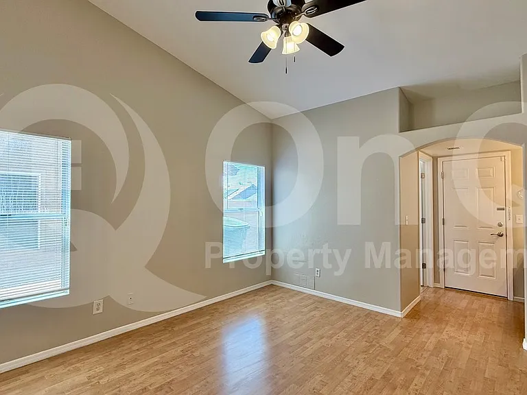 18832 N 3rd Ave — Photo 9