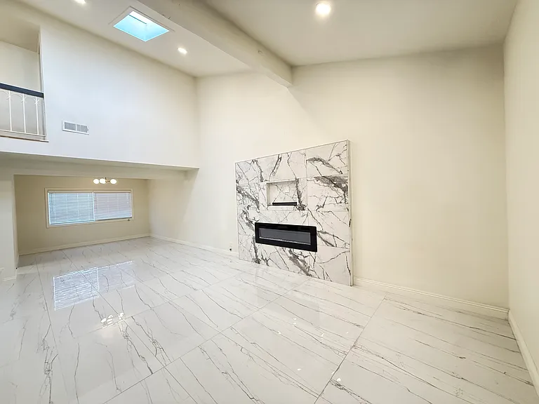 11244 Lucas St — Photo 4