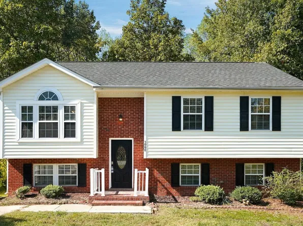 3000 Basswood Dr, Raleigh, NC 27610