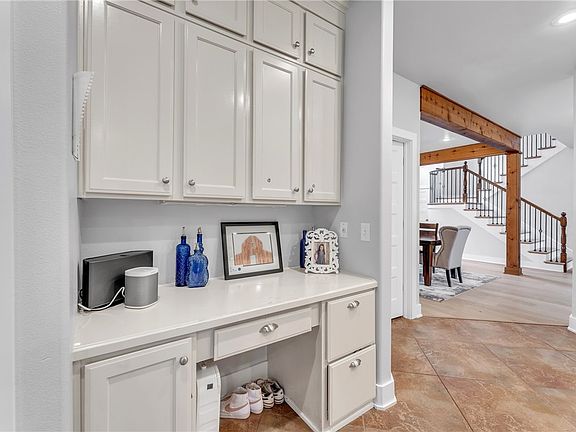 4th image of 2678 Creekstone Dr