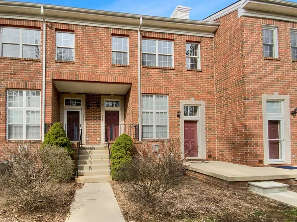1911 Lindsay Ln, Ann Arbor, MI 48104