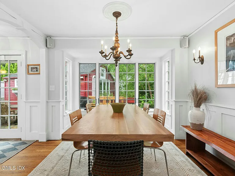 58 Sound Beach Ave — Photo 10