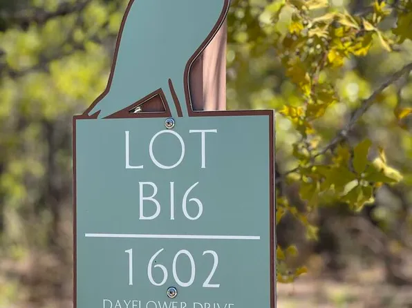 1602 Dayflower Dr, Panama City Beach, FL 32413