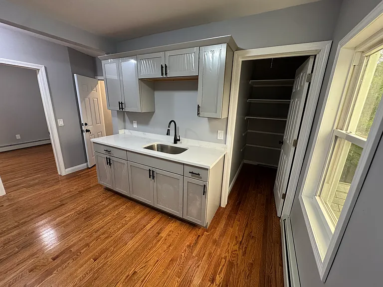 65 Appleton St #2 — Photo 12