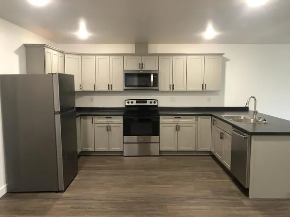 20193 Miners Dr, Houghton Mki, MI 49931