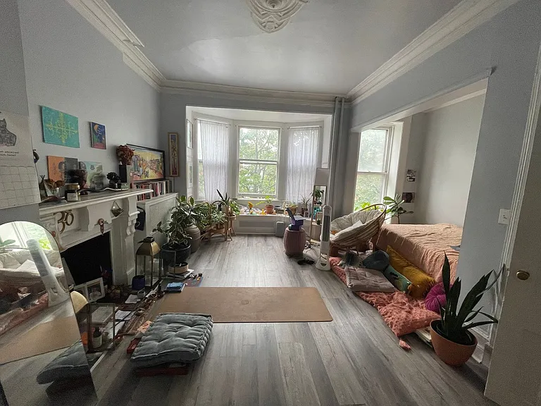 251 State LLC — Photo 20