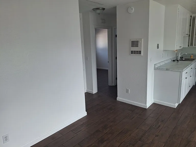 12628 Laurel St #D — Photo 6