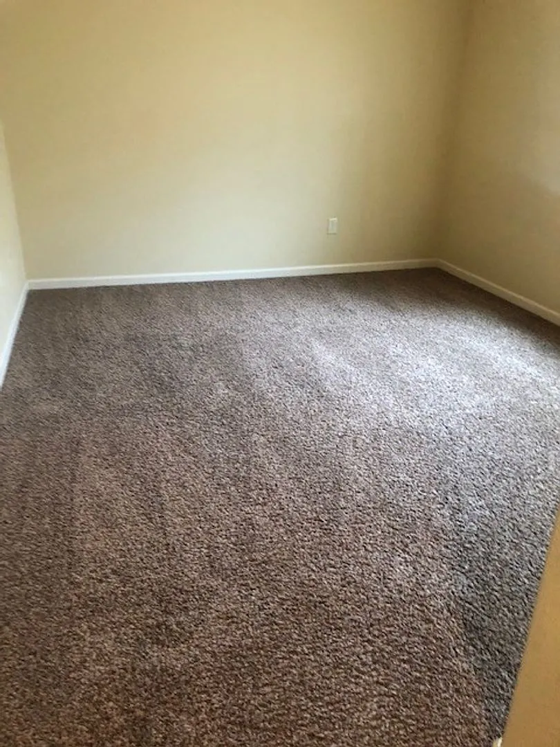 Three Bedroom / Two Bathroom Home — Photo 4