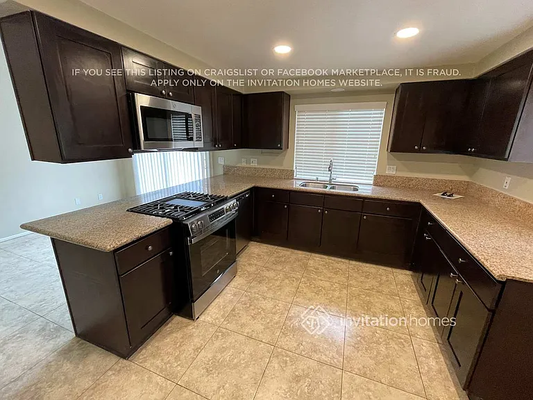 30240 Santa Cecilia Dr — Photo 9