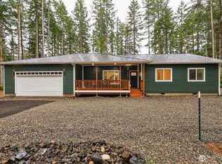 148 E Fox Run Ln, Grapeview, WA 98546
