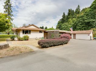 16918 S Clackamas River Dr, Oregon City, OR 97045