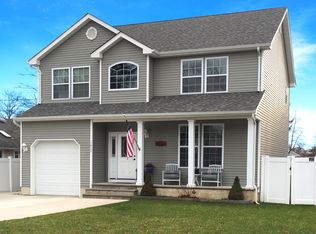 598 Garfield Ave, Toms River, NJ 08753