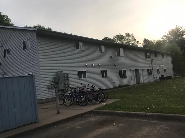 414 14th Ave W, Menomonie, WI 54751