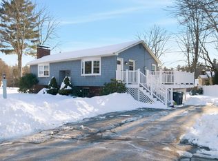 9 Lancelot Dr, Hooksett, NH 03106