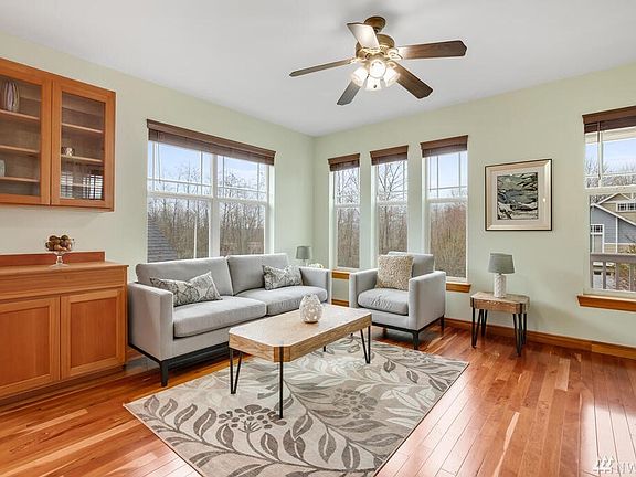 5th image of 13759 Hemlock Dr SE