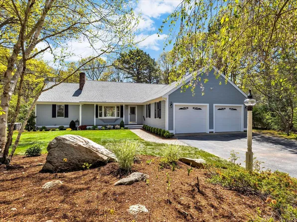 98 Old Campus Drive, West Falmouth, MA 02540