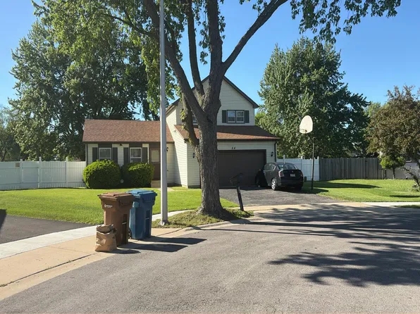 54 Augusta Ct, Glendale Heights, IL 60139