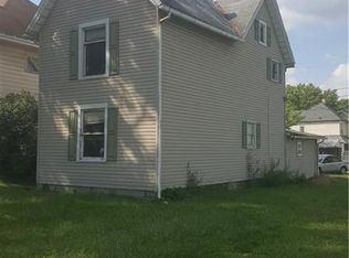 1026 Walnut St, Coshocton, OH 43812