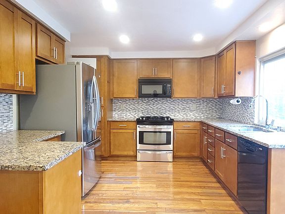 2nd image of 4289 Dry Bed Ct
