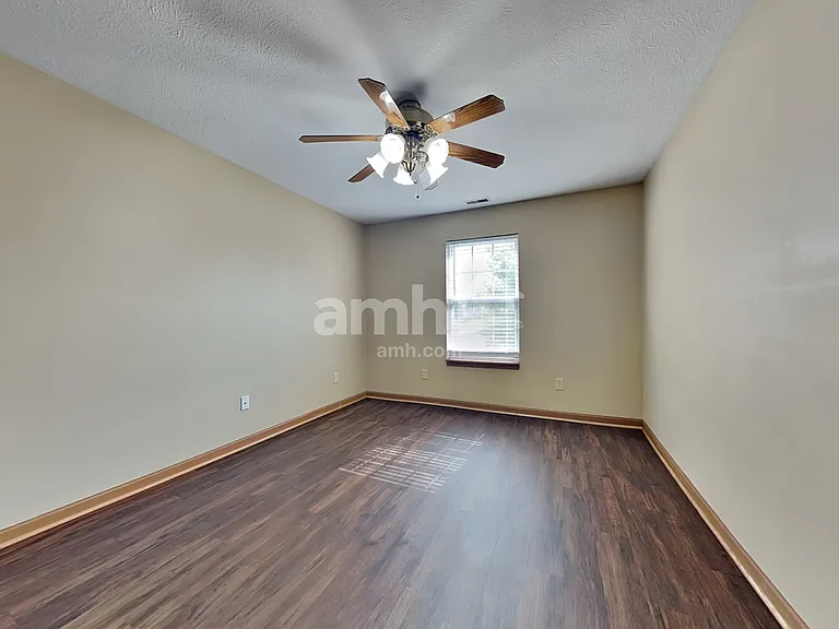 511 Zephyr Way — Photo 15