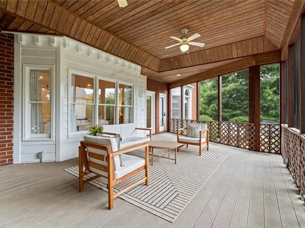 3476 Sally Kirk Rd, Winston Salem, NC 27106
