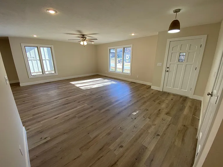 3700 E Cherry St — Photo 18