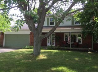 9829 Ponderosa Dr, South Lyon, MI