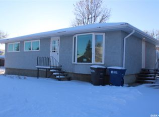 413 1st St S, Kipling, SK S0G2S0
