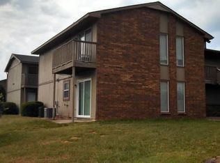 6732 W Par Ln APT 2, Wichita, KS 67212