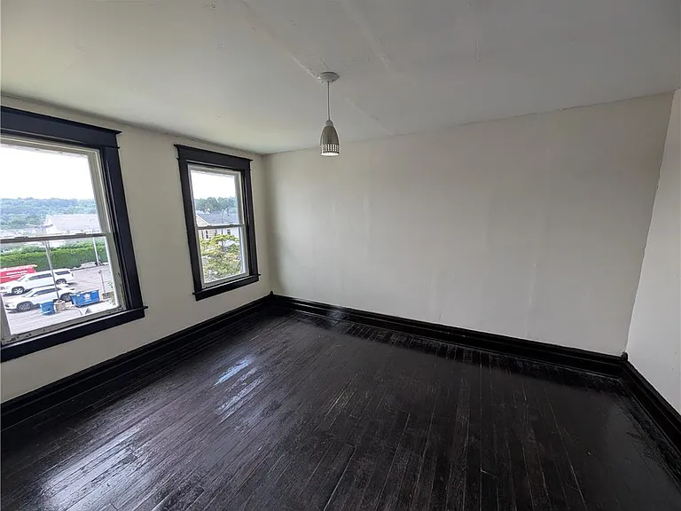 2132 Lincoln Ave — Photo 16