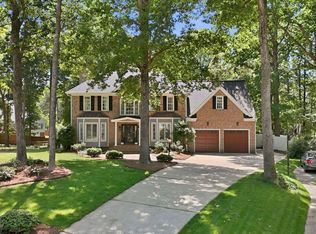 8009 Selfridge Ct, Raleigh, NC 27615