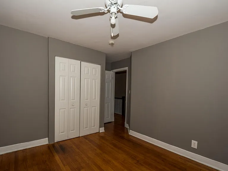 916 N Augusta Ave — Photo 16