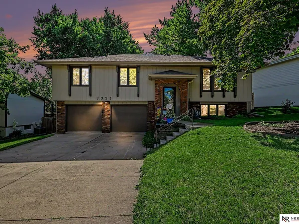 3335 S 158th St, Omaha, NE 68130