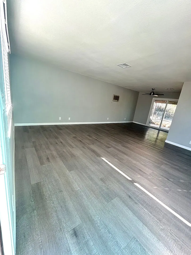 Photo 2 of 18 - 5430 Cahuilla Ave - Twentynine Palms, CA Building Photo - 5430 Cahuilla Ave