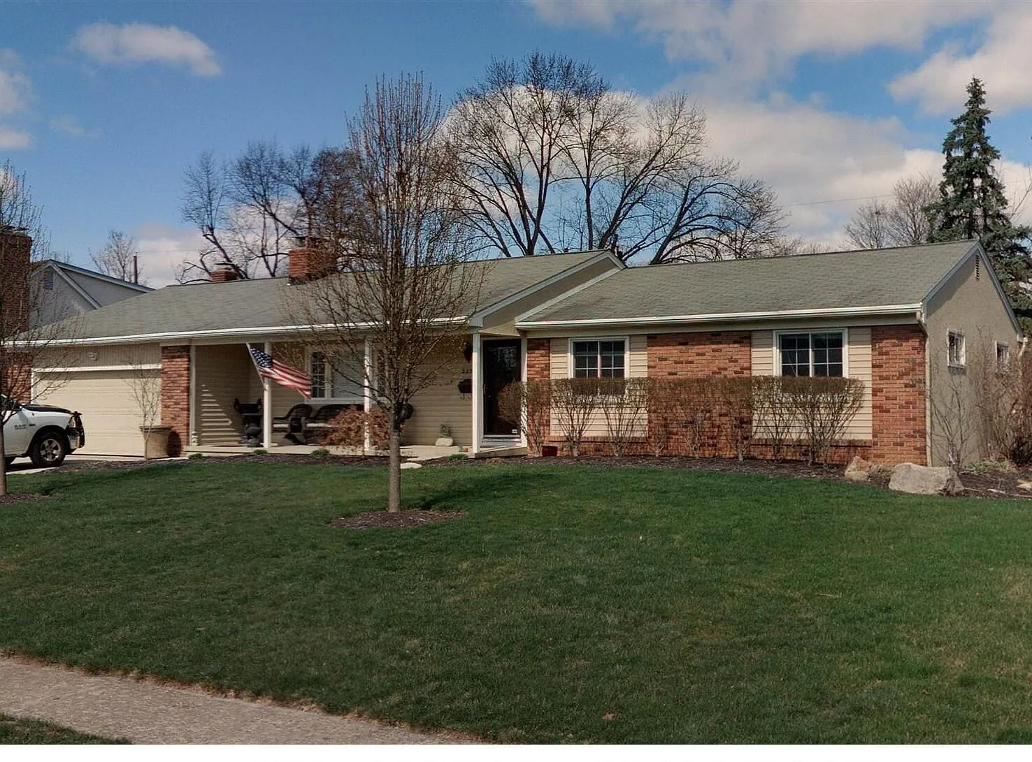2236 Haviland Rd photo 1
