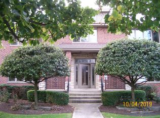 615 N Raynor Ave APT 4, Joliet, IL 60435