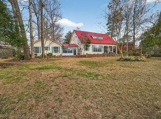 210 Bay Ct, Hemphill, TX 75948