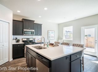 8720 SW Schmidt Loop, Tigard, OR 97224