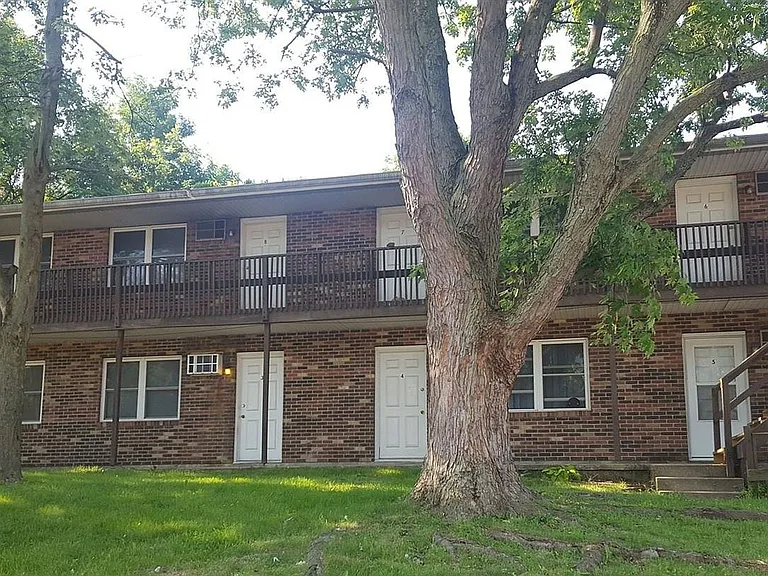 1217 Main St — Photo 19