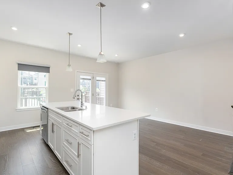 1000 Alum Spring Rd — Photo 13