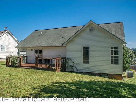 2nd image of 1012 Sunrise Valley Dr
