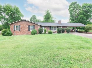 7352 NW Winchester Dr, Knoxville, TN 37919