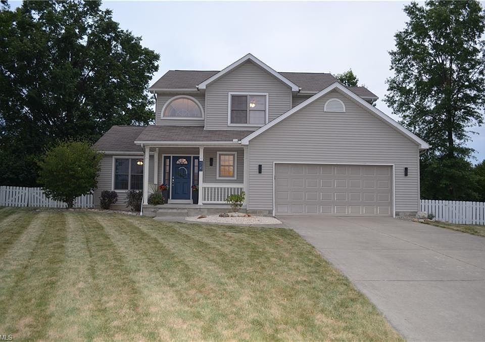 1st image of 74 Willow Bend Dr
